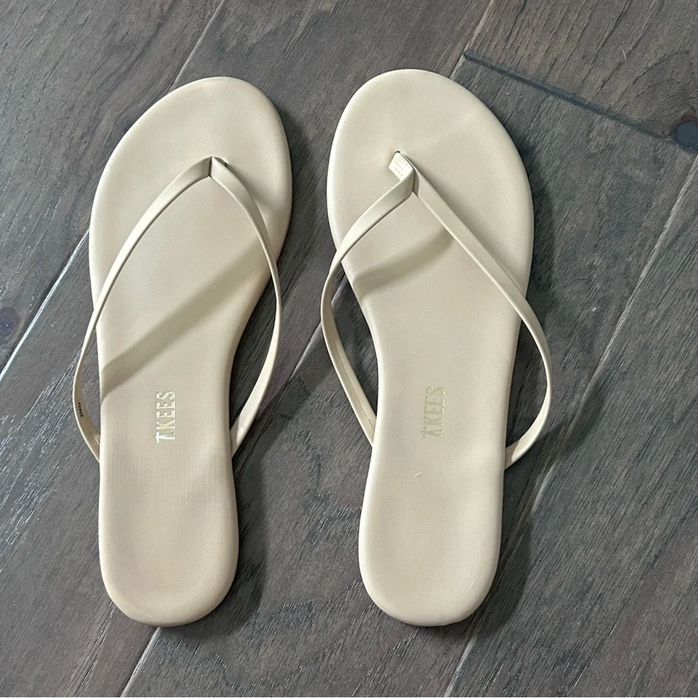 TKEES Neutral Beige Thin-Strap Flip Flop Sandal - Picture 2 of 4